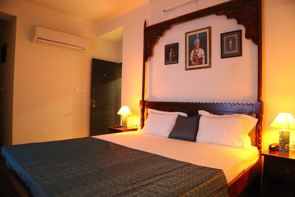 Saket Inn ชัยปุระ ห้อง รูปภาพ